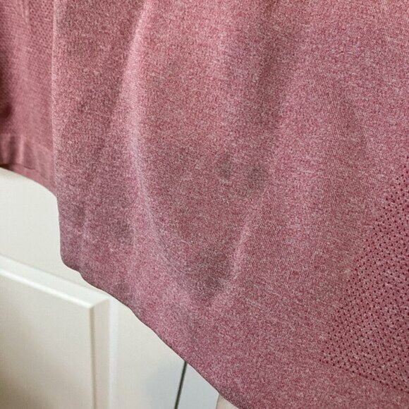 Lululemon Mens Shirt Athletic Running Red Outdoor Gorpcore Flawed - Picture 3 of 8